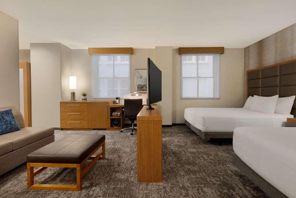 Hyatt Place Houston Downtown Room photo